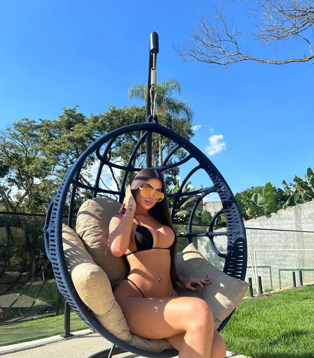 Escort - BRUNA - Ibiza Tops